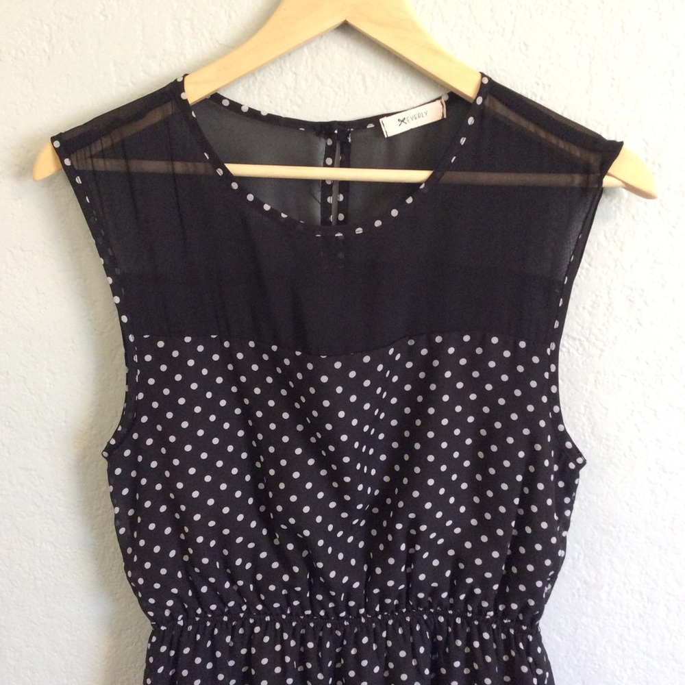 EVERLY sleeveless dress Women’s Size S